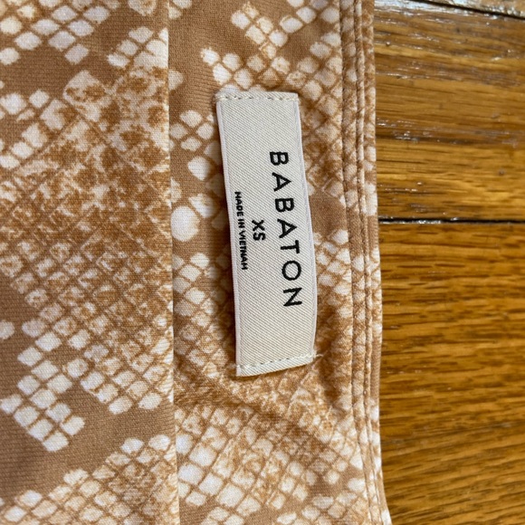 Baton (Aritzia) Irwin Contour Bodysuit - Picture 3 of 7